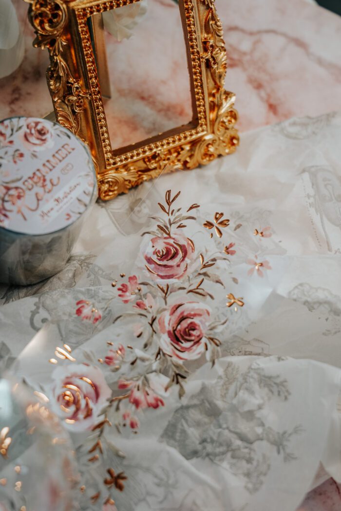 Meow Illustration Glossy PET Tape With Gold Rose "Summer Roses"